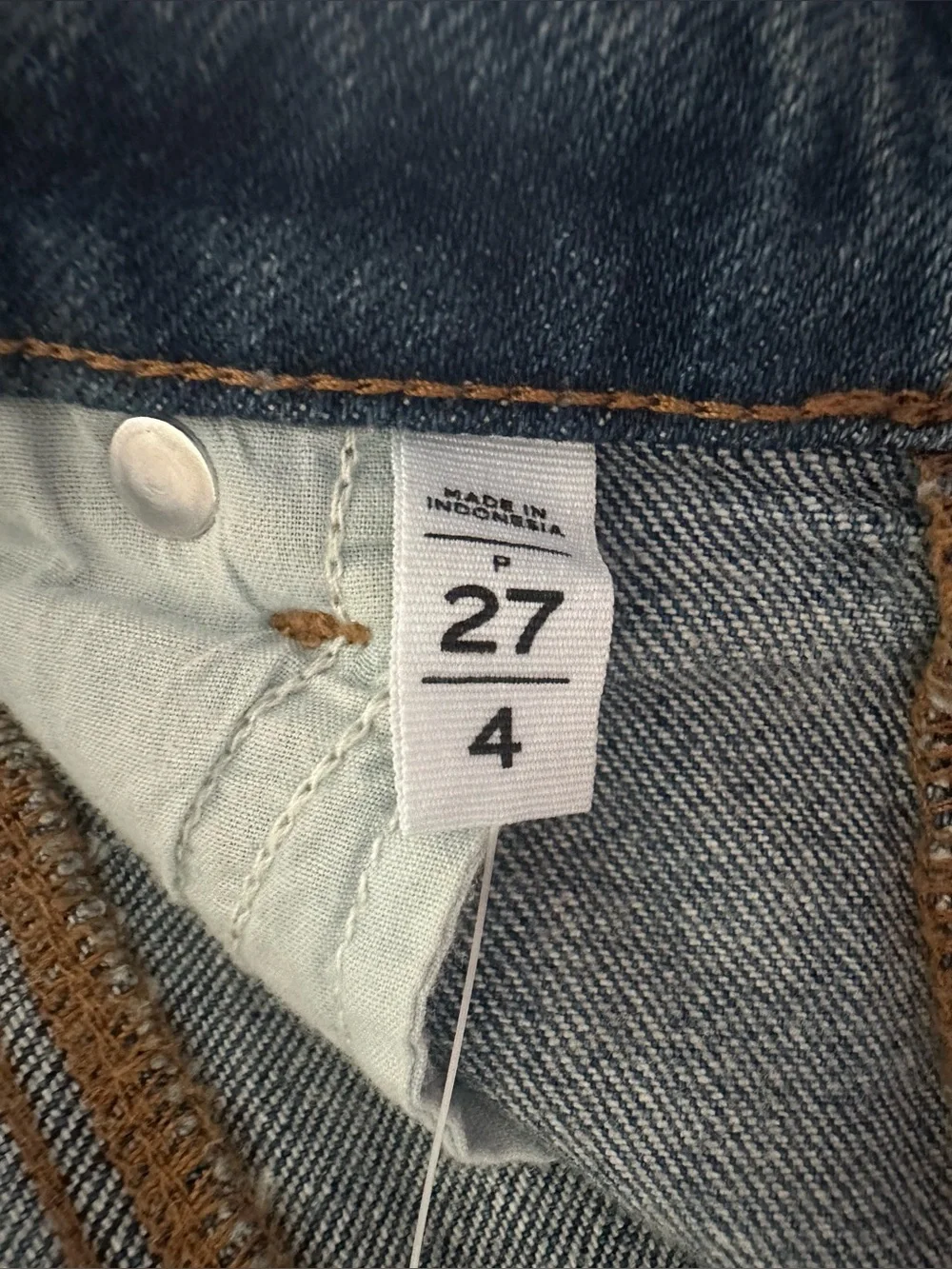 NWT LOFT The Curvy High Waist Cut Off Denim Shorts|Size 27|4P